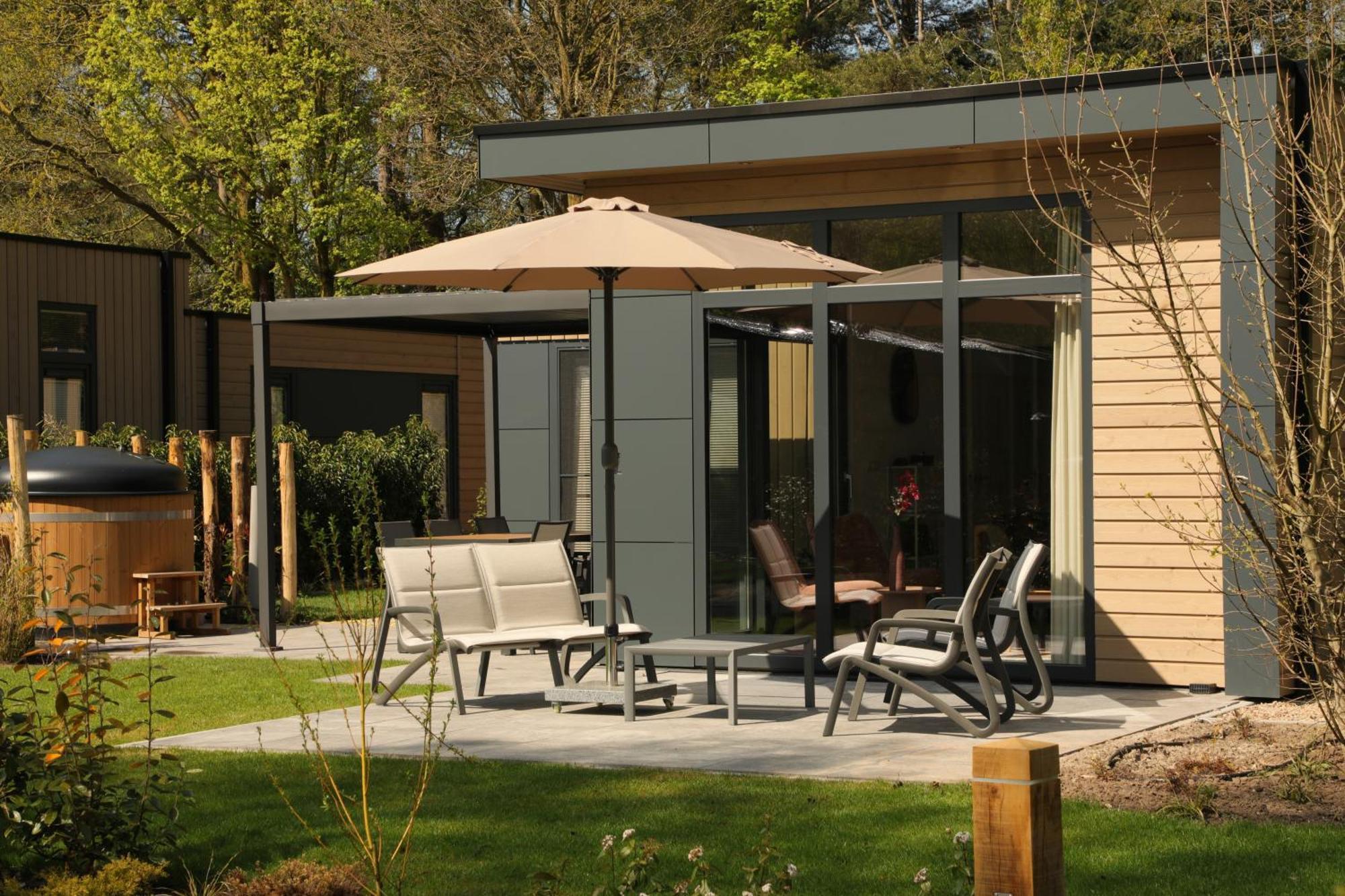 Veluwepark De Bosgraaf | Comfort Met Hottub Lieren Exterior foto